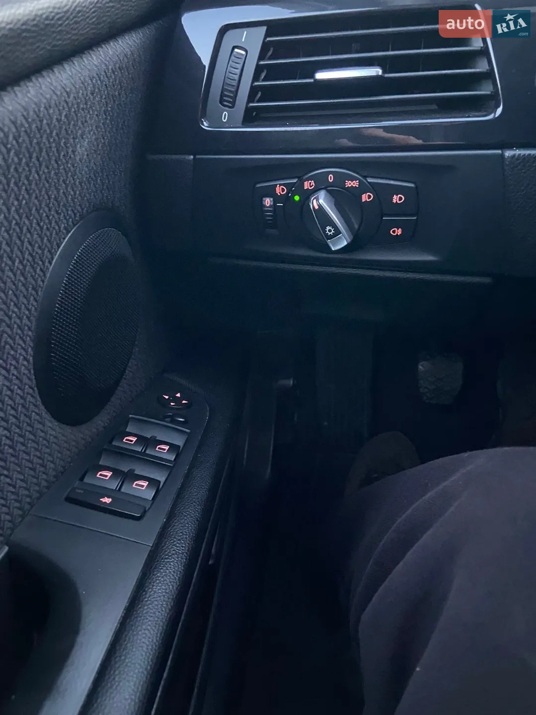2011 BMW 3er - мініатюра 10