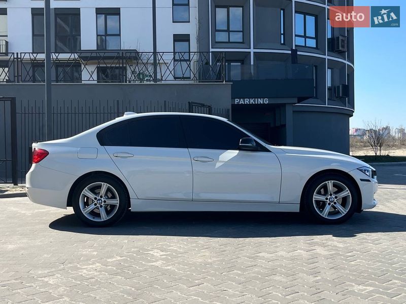 Седан BMW 3 Series 2013 в Черкассах