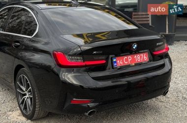 Седан BMW 3 Series 2019 в Львове
