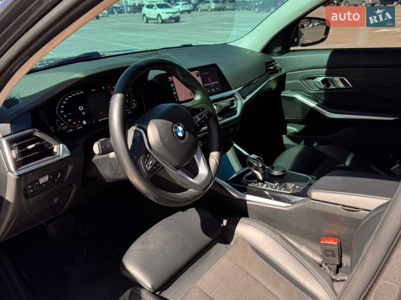Седан BMW 3 Series 2019 в Києві фото 15 Седан BMW 3 Series 2019 в Києві