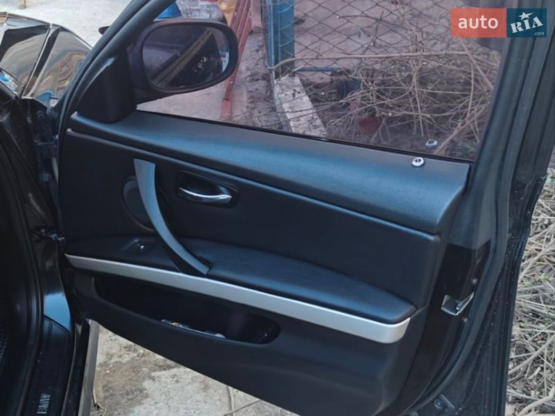 Седан BMW 3 Series 2011 в Виннице фото 23 Седан BMW 3 Series 2011 в Виннице
