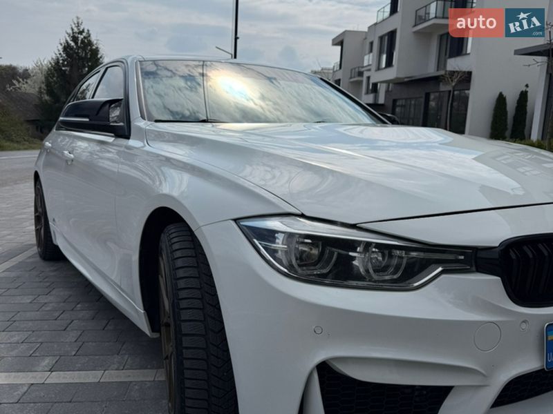 Седан BMW 3 Series 2017 в Ужгороді