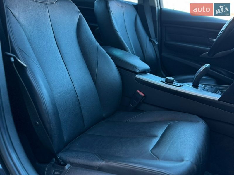 Седан BMW 3 Series 2013 в Киеве