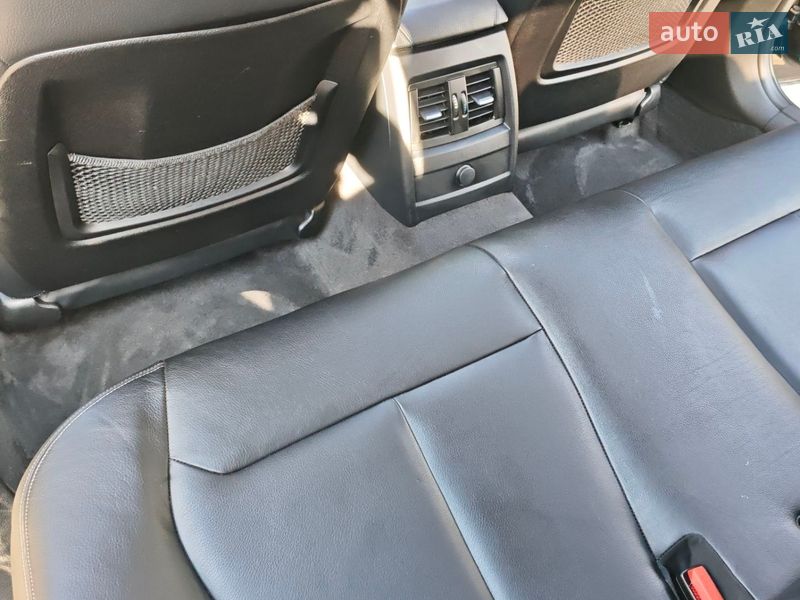 Седан BMW 3 Series 2012 в Киеве