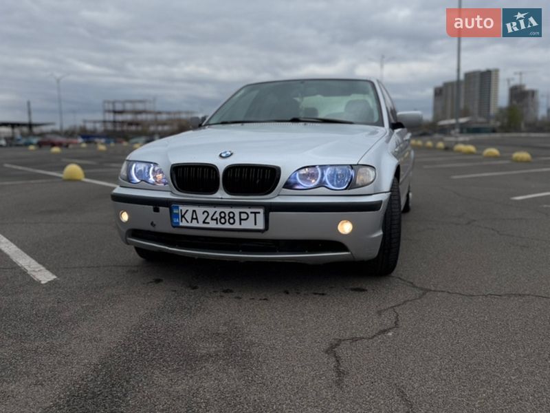 Седан BMW 3 Series 2002 в Києві