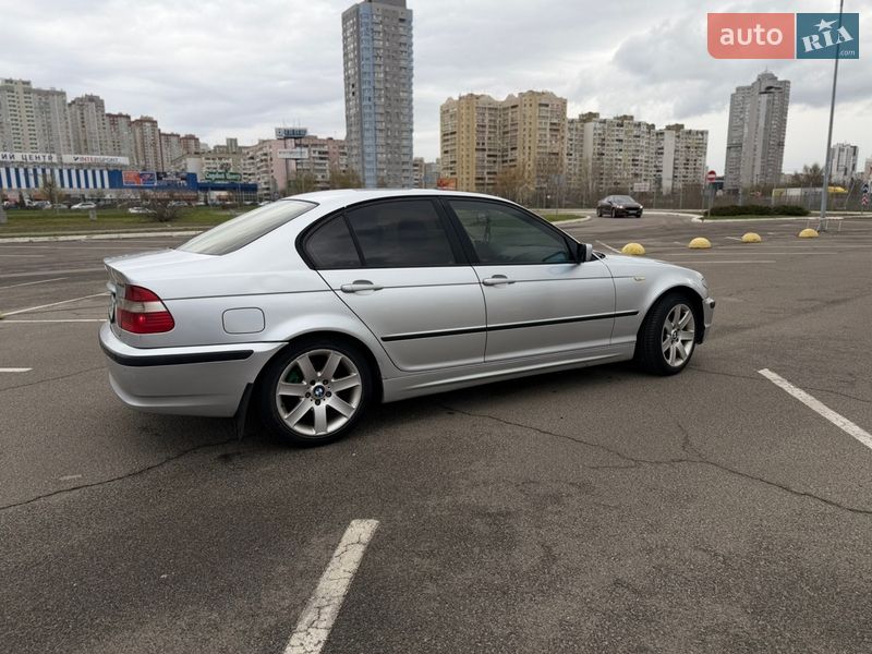 Седан BMW 3 Series 2002 в Києві