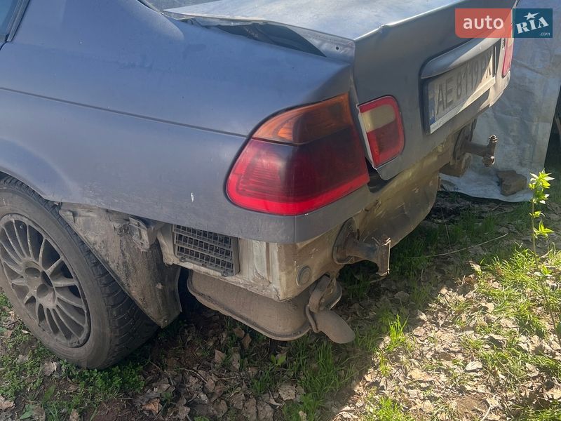 Седан BMW 3 Series 1999 в Кривом Роге