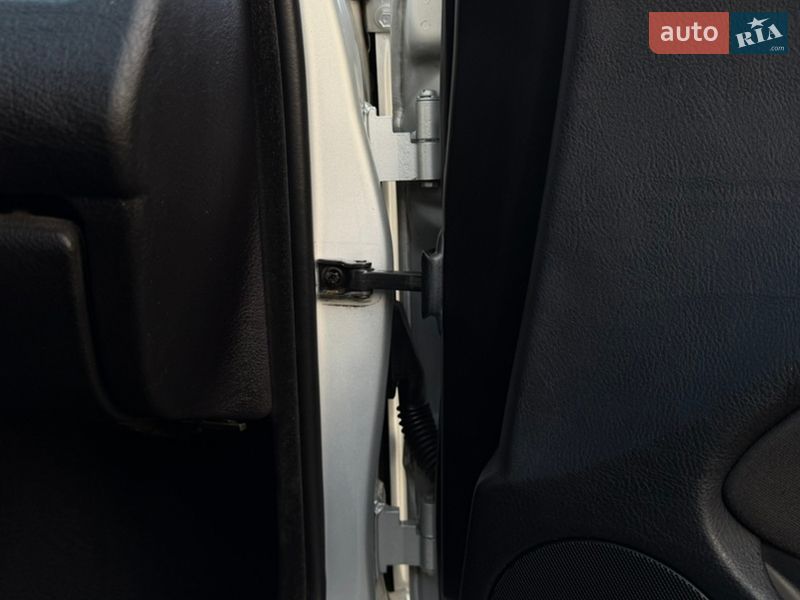 Седан BMW 3 Series 2004 в Черновцах фото 53 Седан BMW 3 Series 2004 в Черновцах