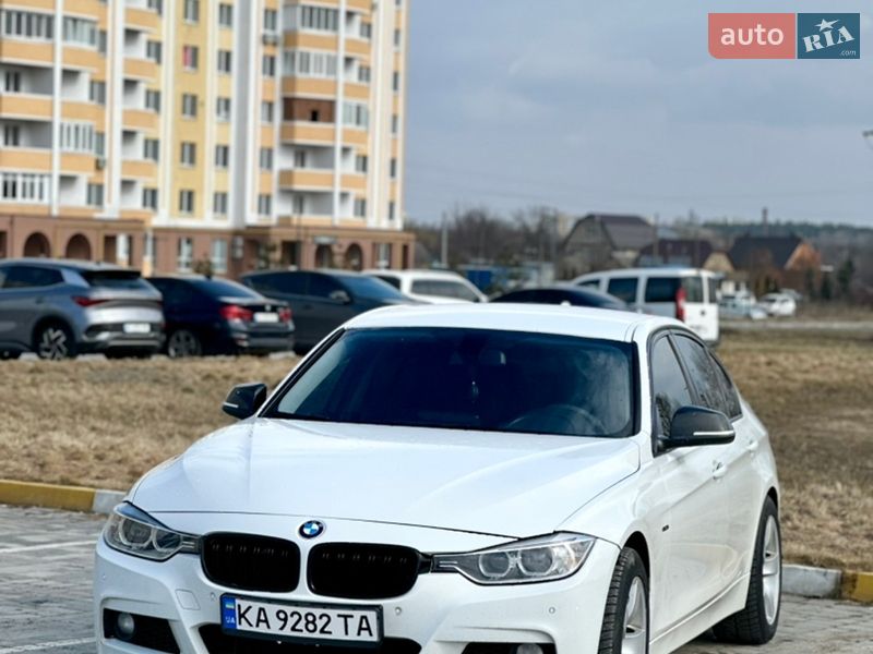 Седан BMW 3 Series 2013 в Ірпені