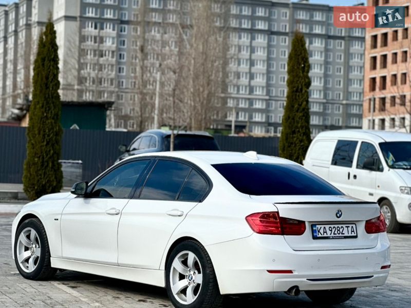 Седан BMW 3 Series 2013 в Ірпені