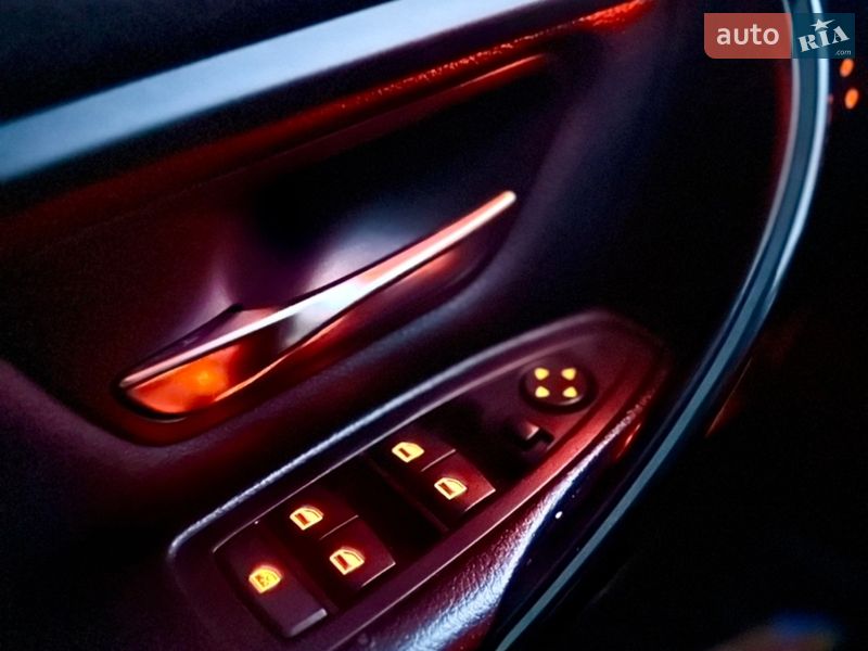 Седан BMW 3 Series 2013 в Ірпені