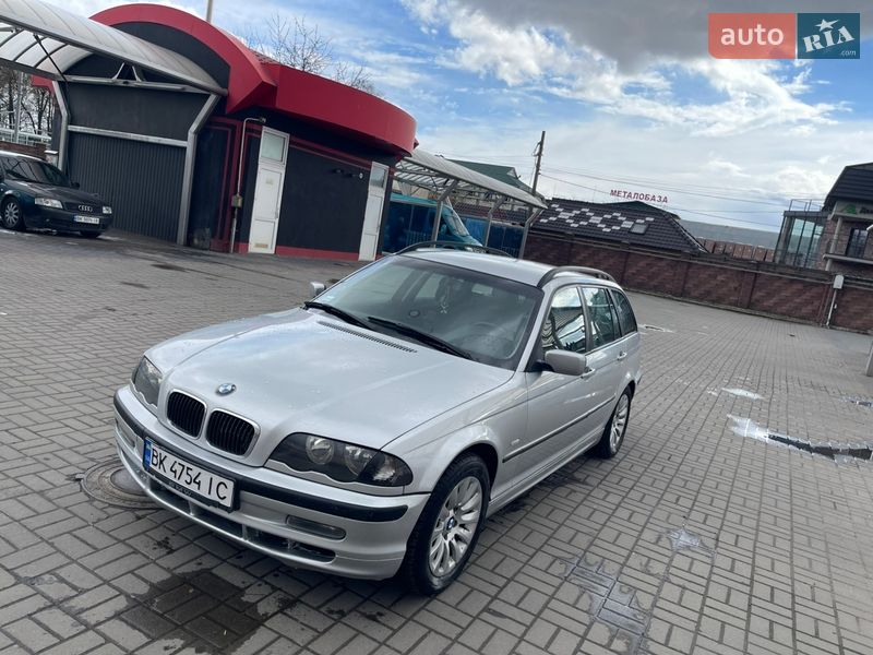 Універсал BMW 3 Series 2001 в Рівному