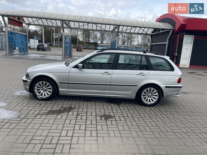 Універсал BMW 3 Series 2001 в Рівному