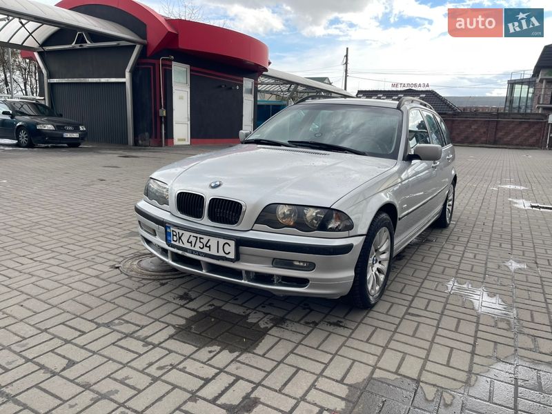 Універсал BMW 3 Series 2001 в Рівному