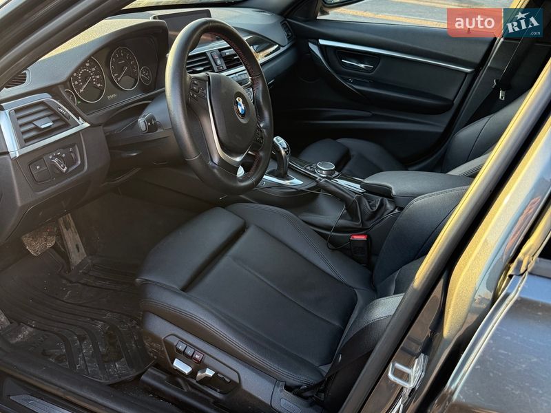 Седан BMW 3 Series 2015 в Киеве