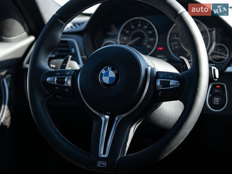 Седан BMW 3 Series 2016 в Львові