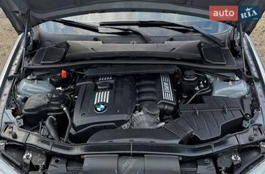 Седан BMW 3 Series 2011 в Подільську