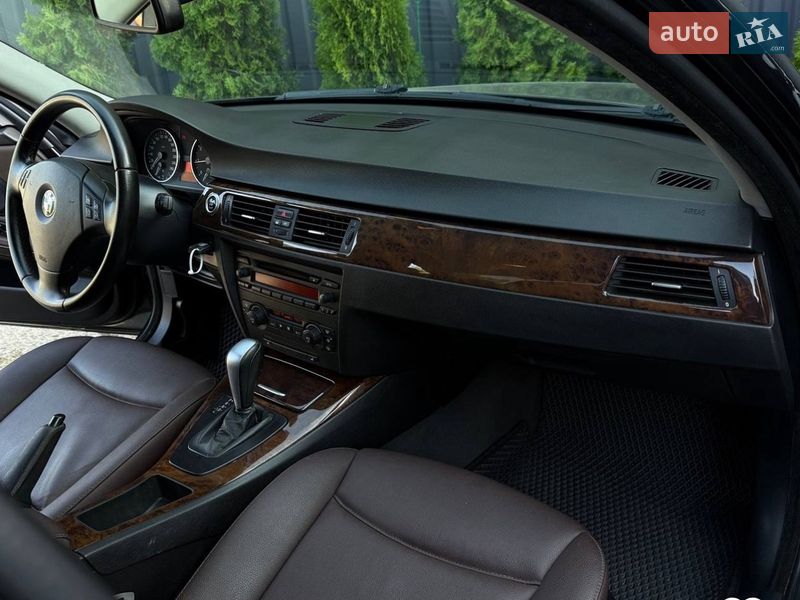 Седан BMW 3 Series 2005 в Дніпрі