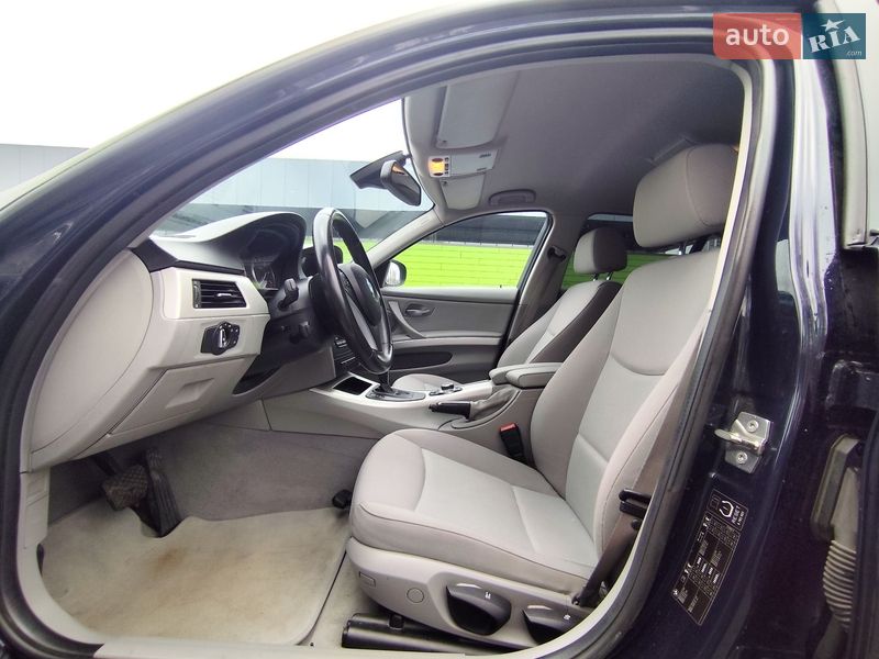 Седан BMW 3 Series 2009 в Києві фото 10 Седан BMW 3 Series 2009 в Києві