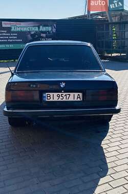 Седан BMW 3 Series 1985 в Миргороде