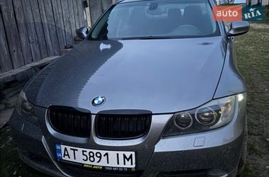 Седан BMW 3 Series 2009 в Ивано-Франковске