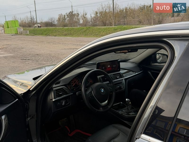 Седан BMW 3 Series 2013 в Шепетовке