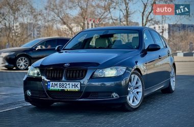Седан BMW 3 Series 2005 в Киеве