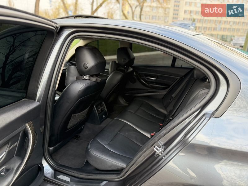 Седан BMW 3 Series 2012 в Киеве фото 27 Седан BMW 3 Series 2012 в Киеве