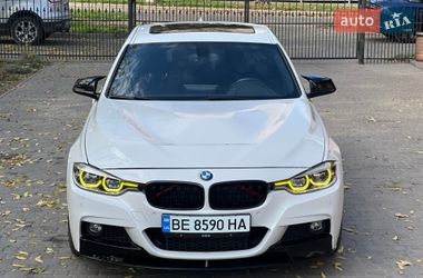 Седан BMW 3 Series 2018 в Первомайську