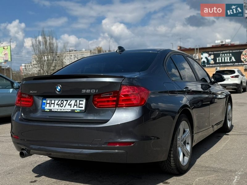 Седан BMW 3 Series 2013 в Николаеве