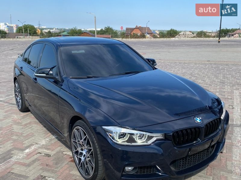 Седан BMW 3 Series 2016 в Харкові