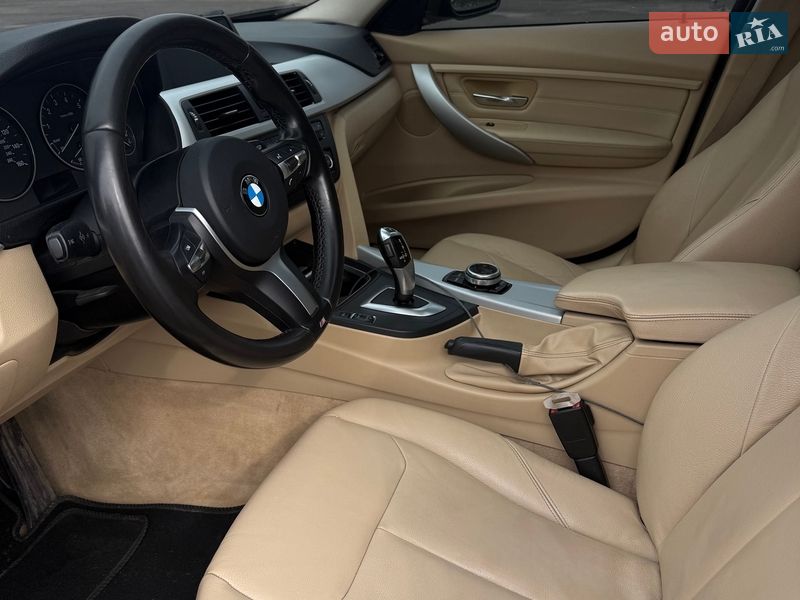 Седан BMW 3 Series 2012 в Первомайске