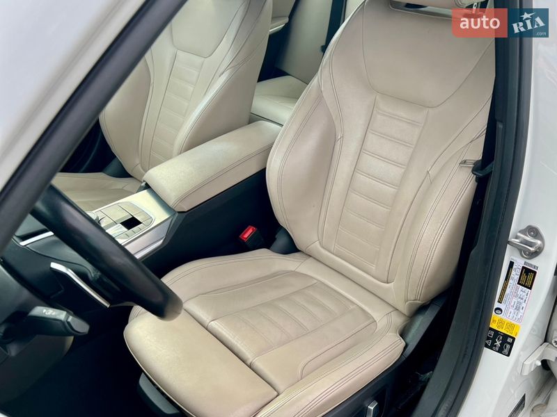 Седан BMW 3 Series 2020 в Києві фото 23 Седан BMW 3 Series 2020 в Києві