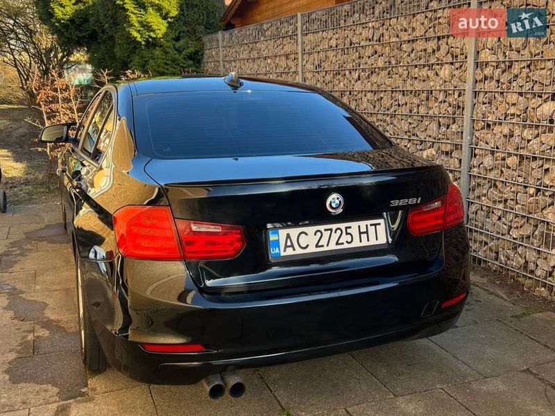 Седан BMW 3 Series 2012 в Дубно фото 9 Седан BMW 3 Series 2012 в Дубно