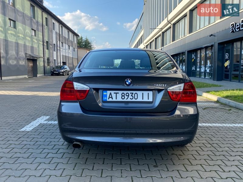 Седан BMW 3 Series 2005 в Ивано-Франковске фото 6 Седан BMW 3 Series 2005 в Ивано-Франковске