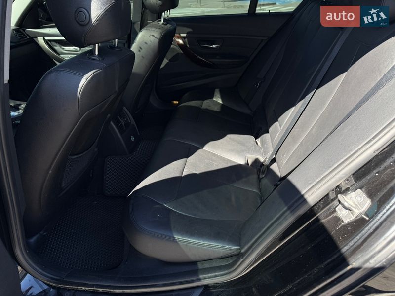 Седан BMW 3 Series 2012 в Киеве