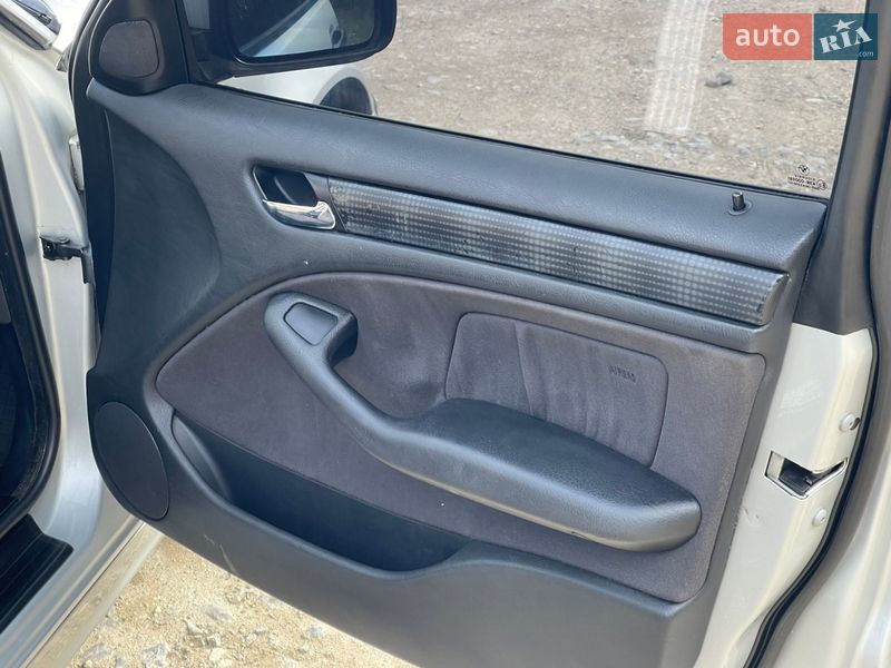 Универсал BMW 3 Series 2002 в Гусятине