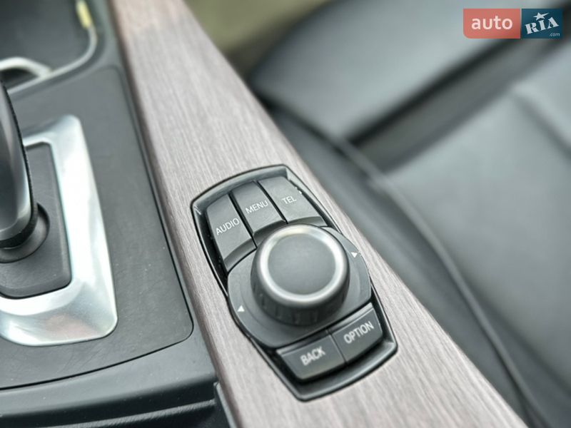 Седан BMW 3 Series 2015 в Луцке