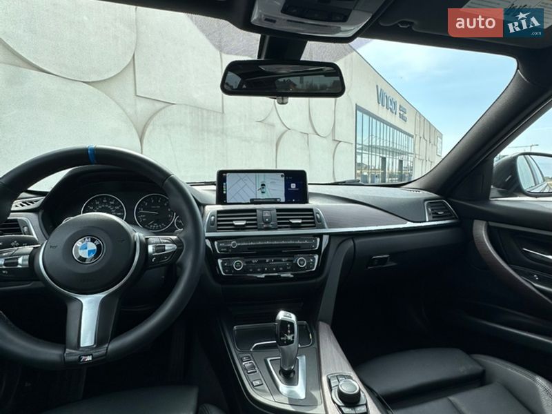 Седан BMW 3 Series 2015 в Луцке