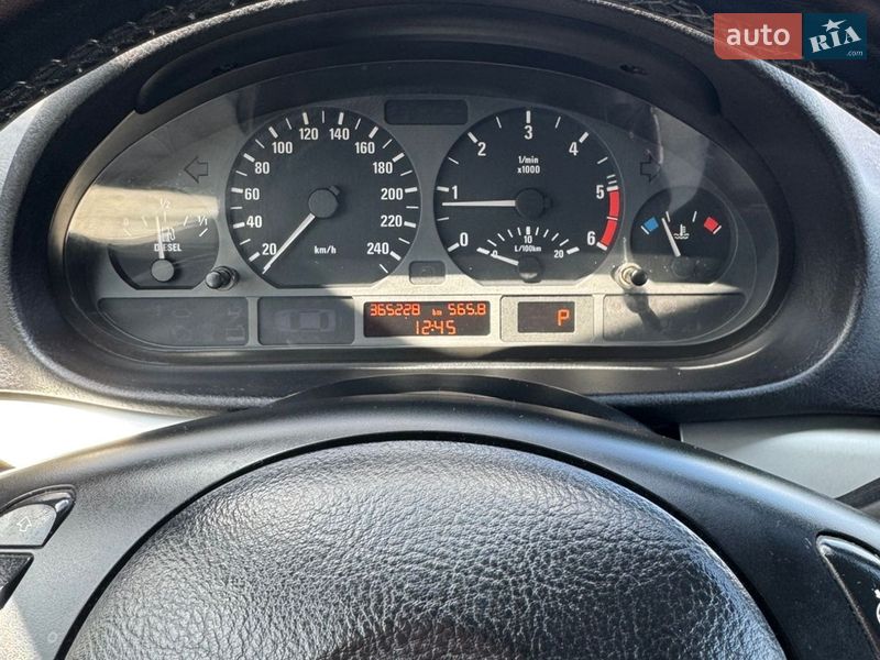 Универсал BMW 3 Series 2004 в Черновцах фото 23 Универсал BMW 3 Series 2004 в Черновцах