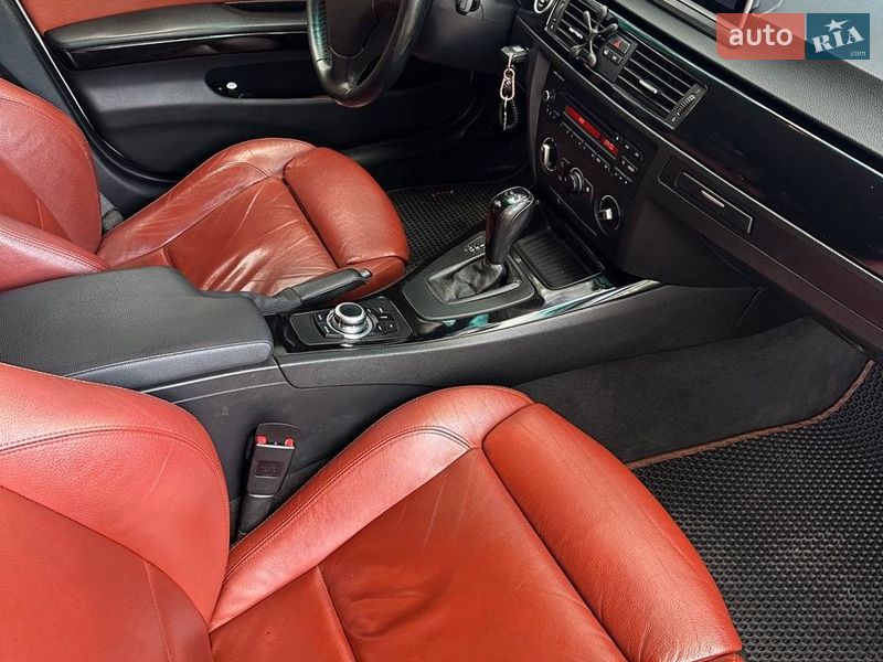 Универсал BMW 3 Series 2010 в Прилуках фото 12 Универсал BMW 3 Series 2010 в Прилуках