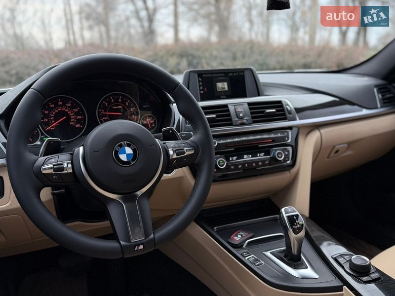 Седан BMW 3 Series 2017 в Одессе