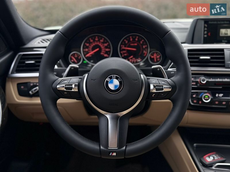 Седан BMW 3 Series 2017 в Одессе