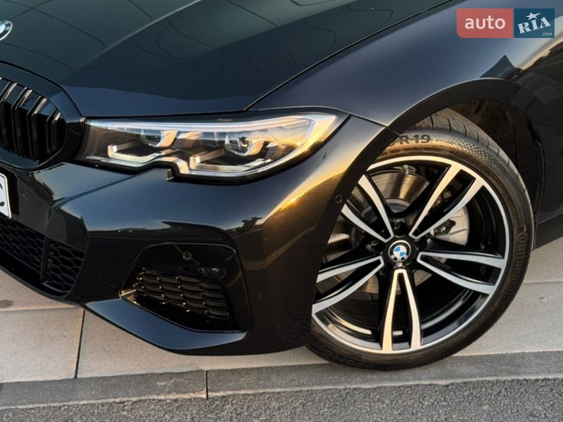 Седан BMW 3 Series 2020 в Киеве