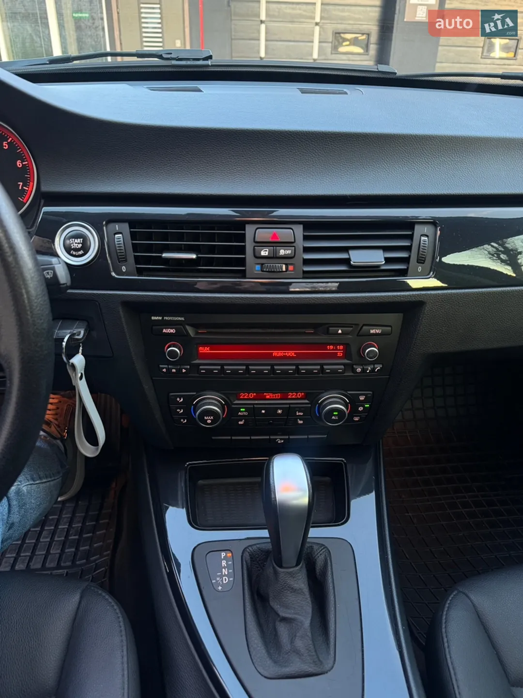 2011 BMW 3er - мініатюра 6