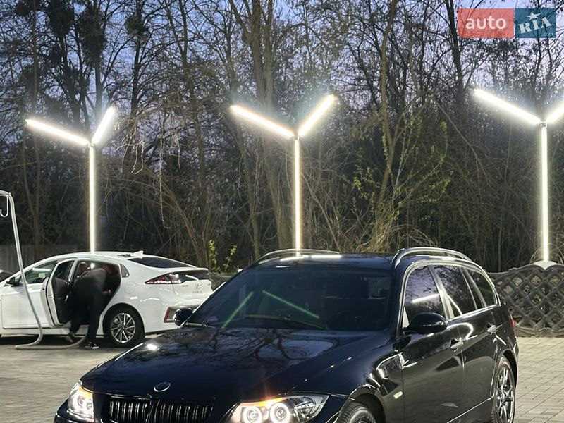 Универсал BMW 3 Series 2005 в Ровно