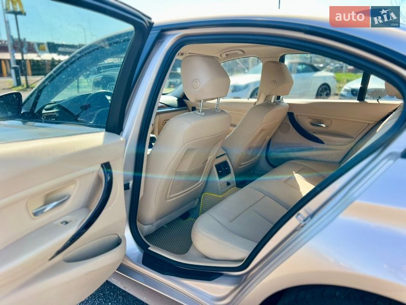 Седан BMW 3 Series 2013 в Києві