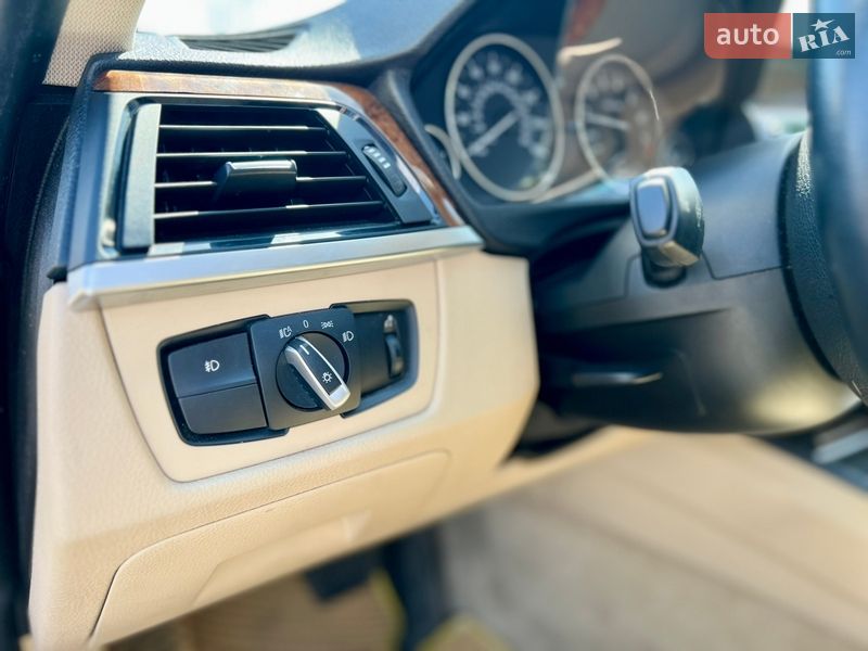 Седан BMW 3 Series 2013 в Києві