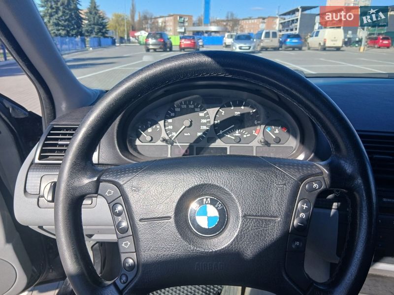 Седан BMW 3 Series 2003 в Прилуках