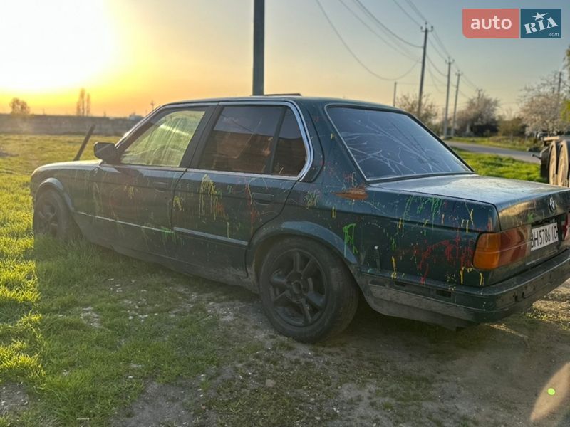 Седан BMW 3 Series 1987 в Одессе